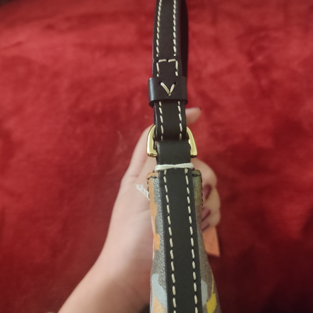 Vintage Dooney and Bourke Mini Purse - Picture 2 of 4